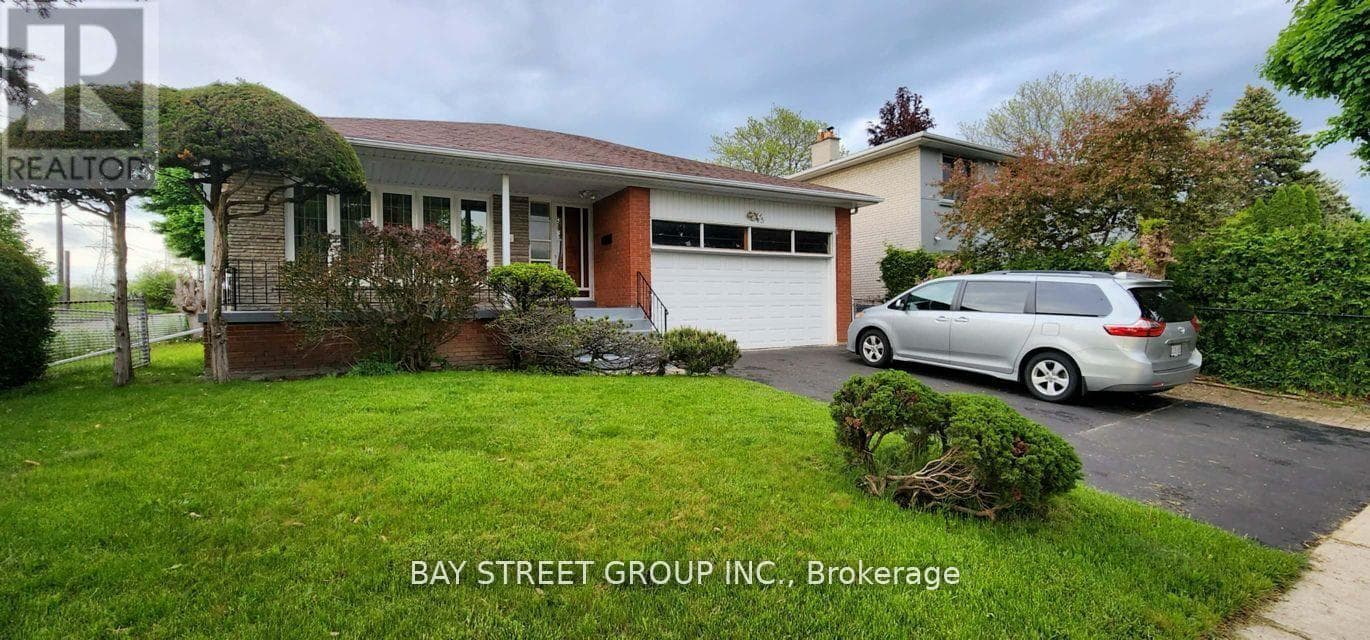 45 PINEWAY Boulevard Unit Room1