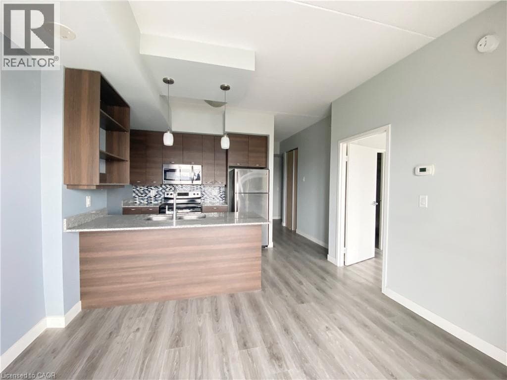 318 SPRUCE Street Unit 1501