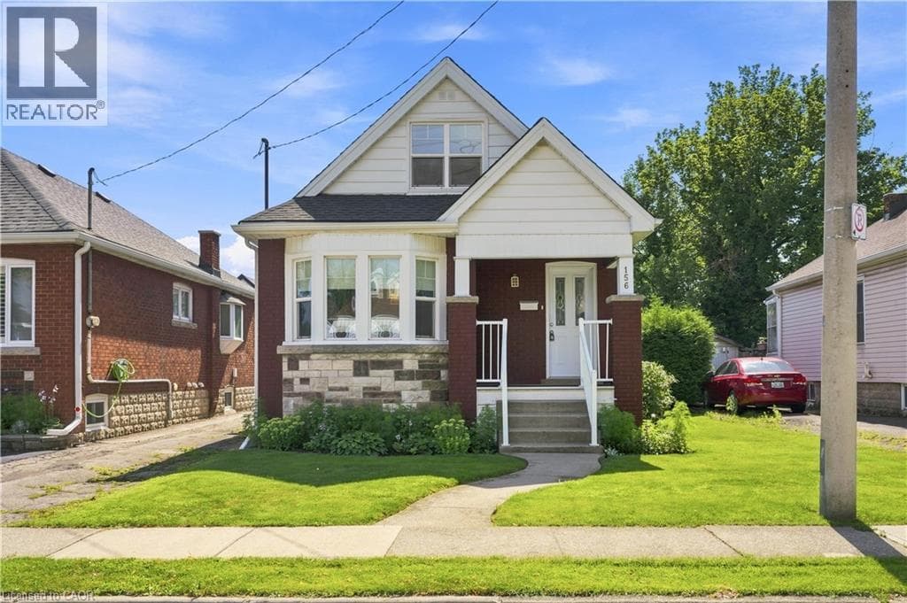 156 TRAGINA Avenue North