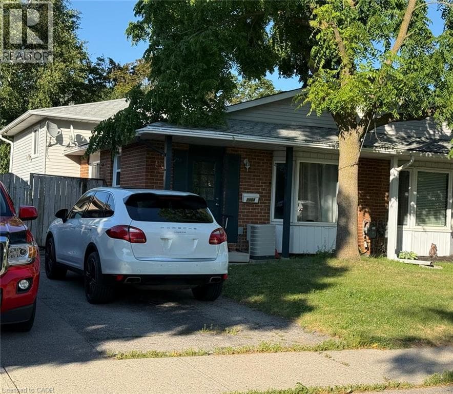 290 CAMILLE Crescent Unit A