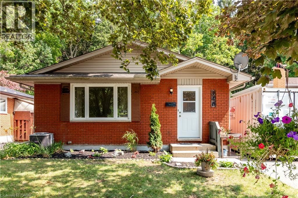 140 ARROWHEAD Crescent
