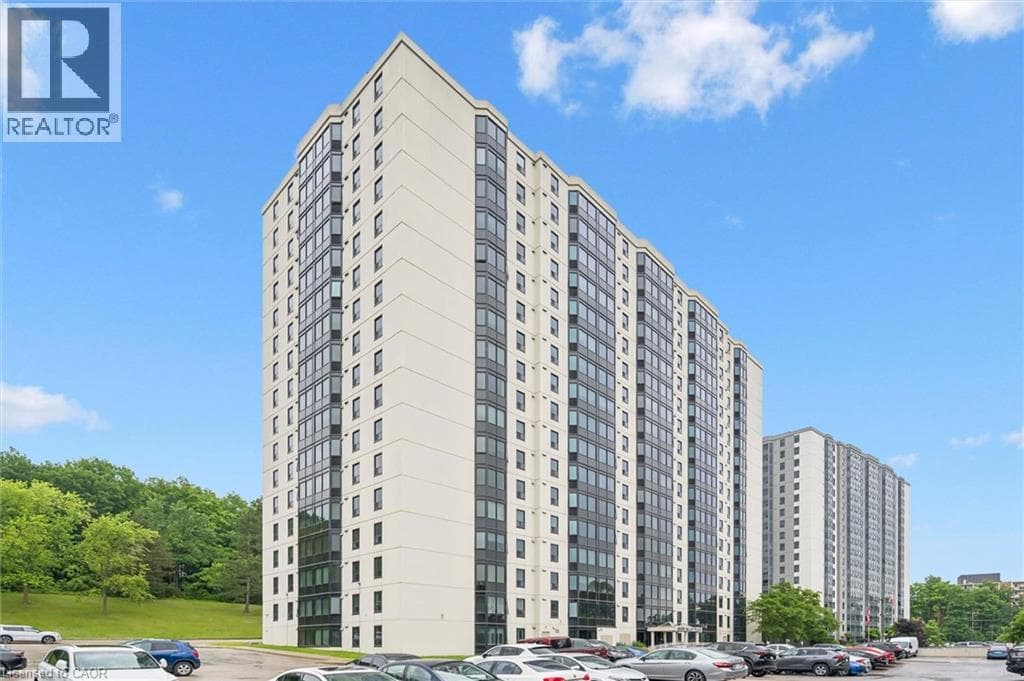 35 GREEN VALLEY Drive Unit 1603