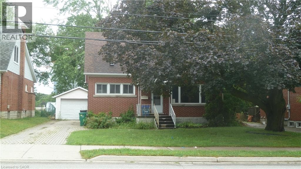169 UNION Street East