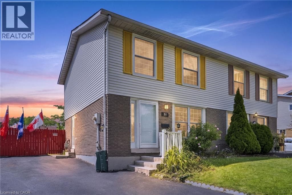 31 BELLEAU Street