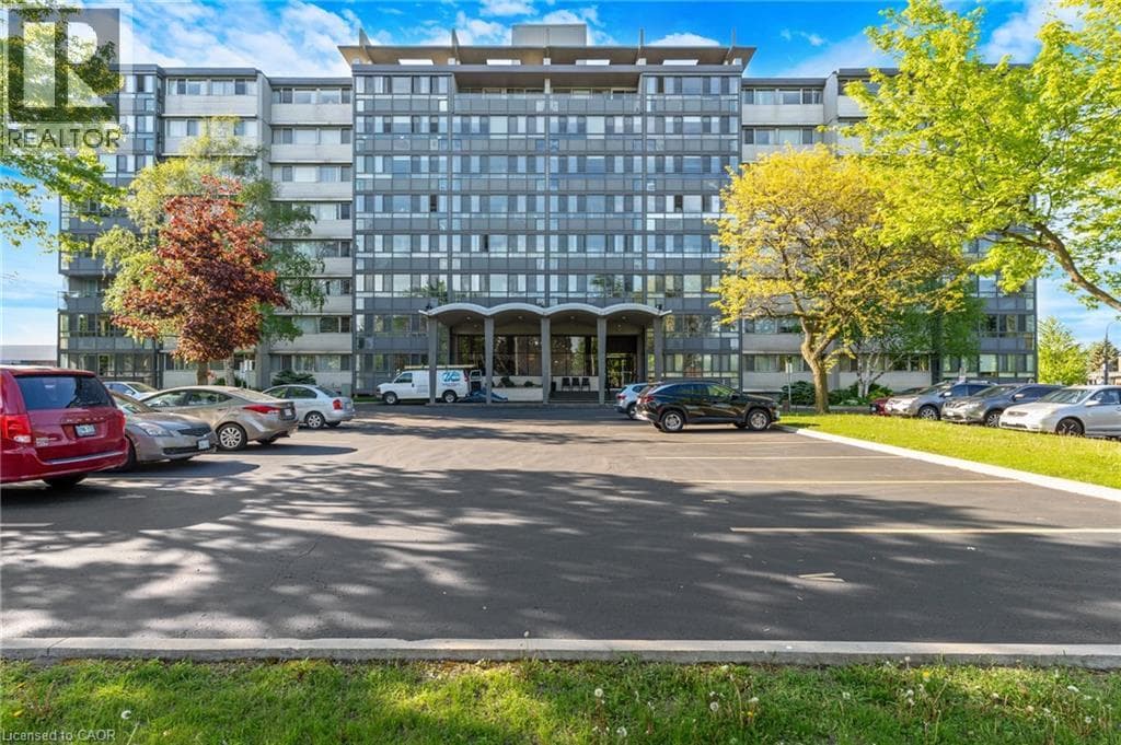 24 MIDLAND Drive Unit 306