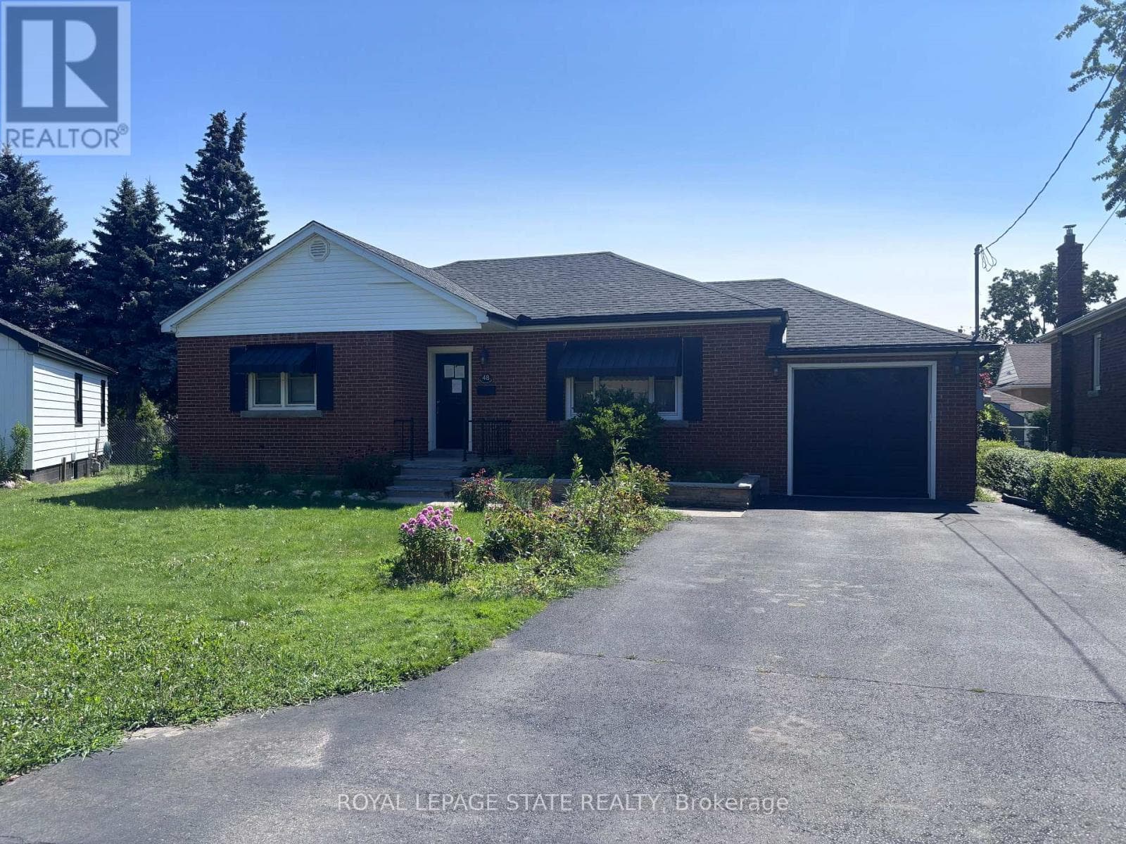 48 Mountain Avenue North