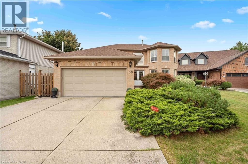 59 RANDOLF Court