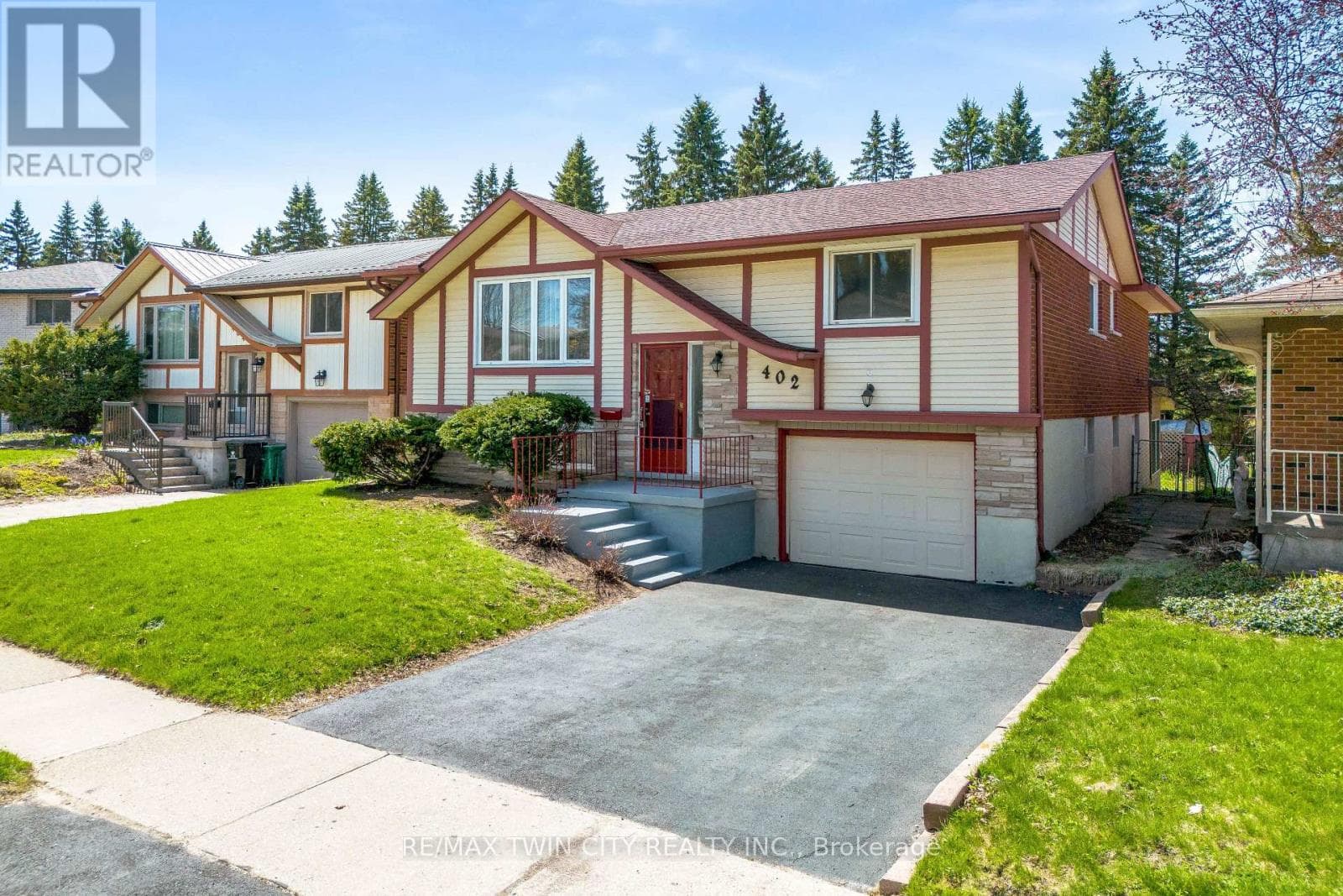 402 Lakeview Drive