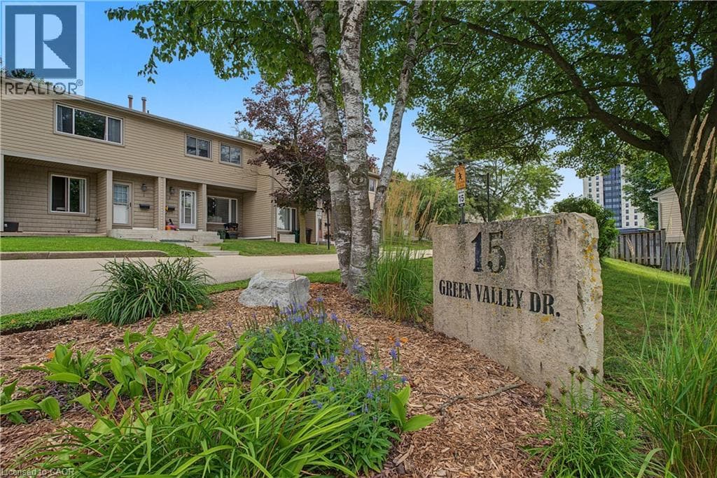 15 GREEN VALLEY Drive Unit 1