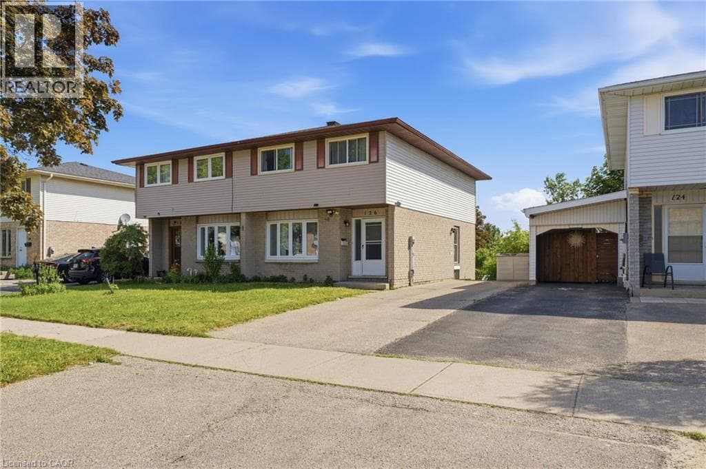 126 DINISON Crescent