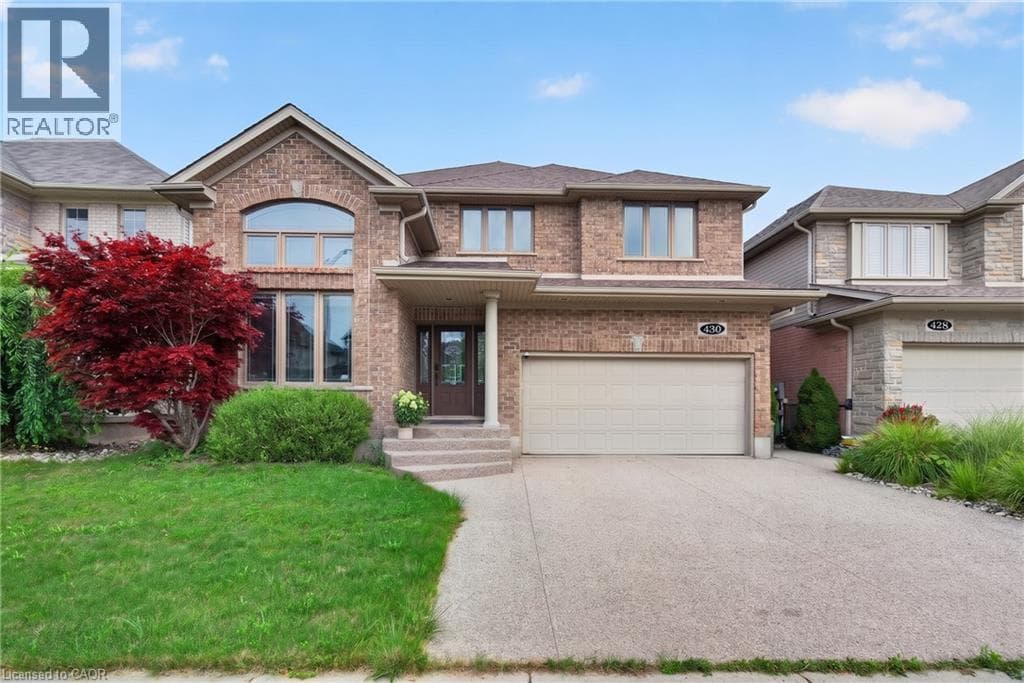 430 RIDEAU RIVER Street
