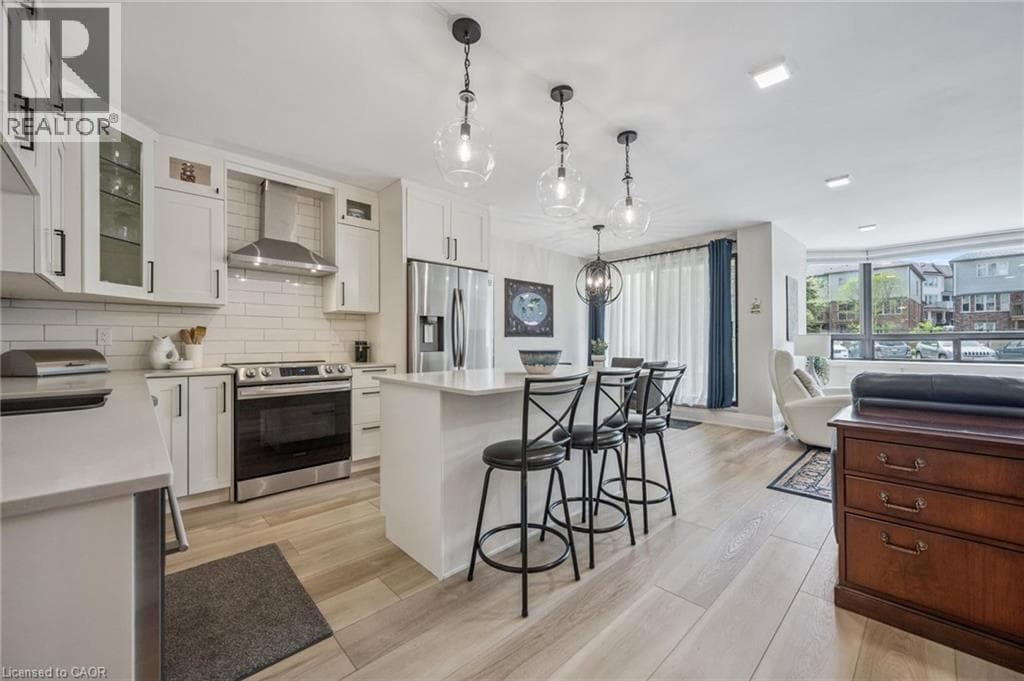 688 PRESTON Parkway Unit 101