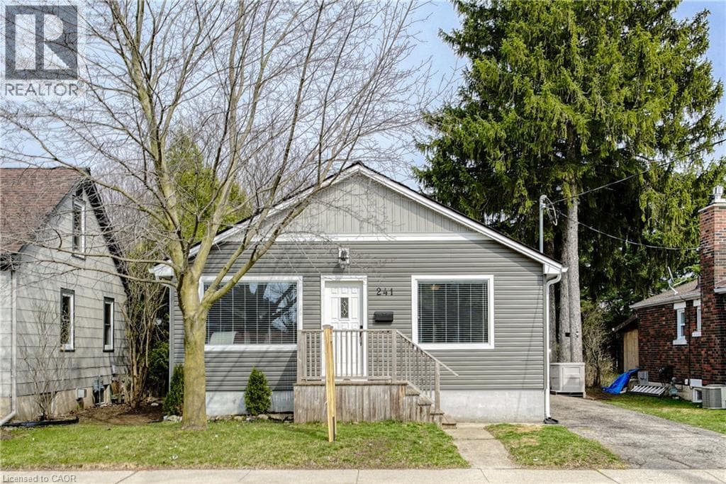 241 GUELPH Avenue Unit A
