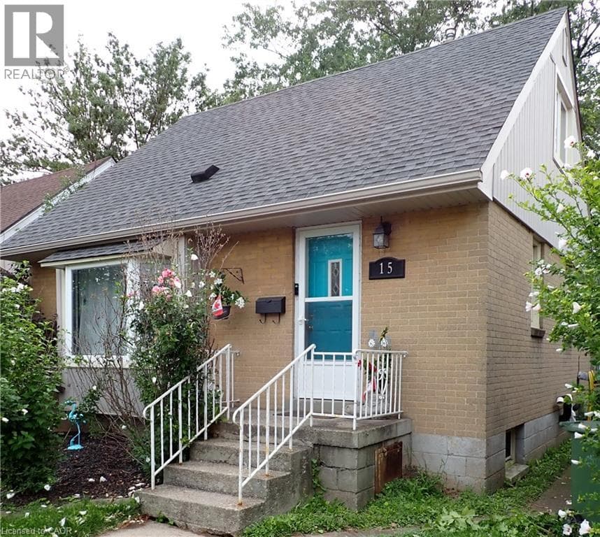 15 BLAIR Avenue