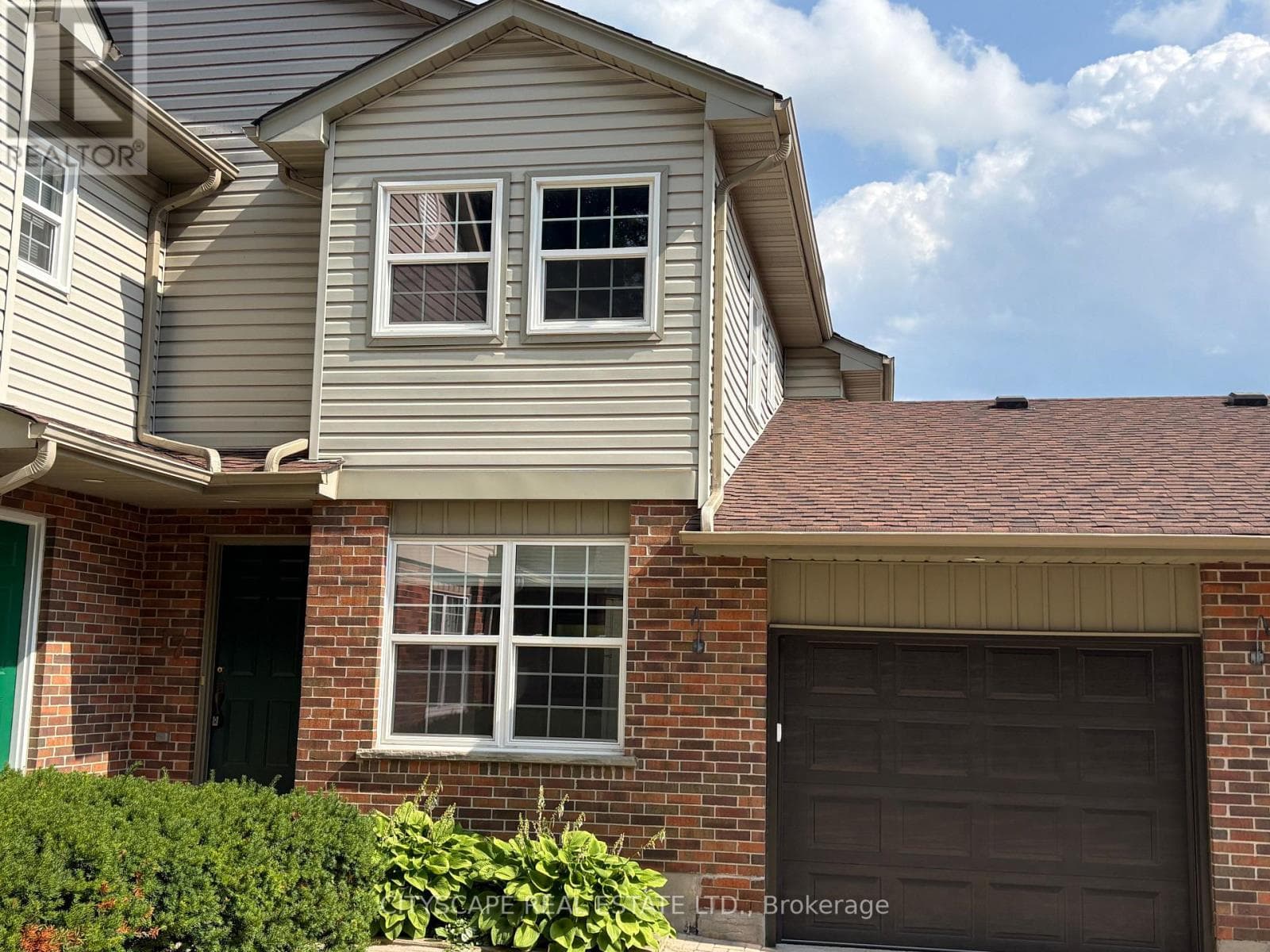 250 Keats Way Unit 17