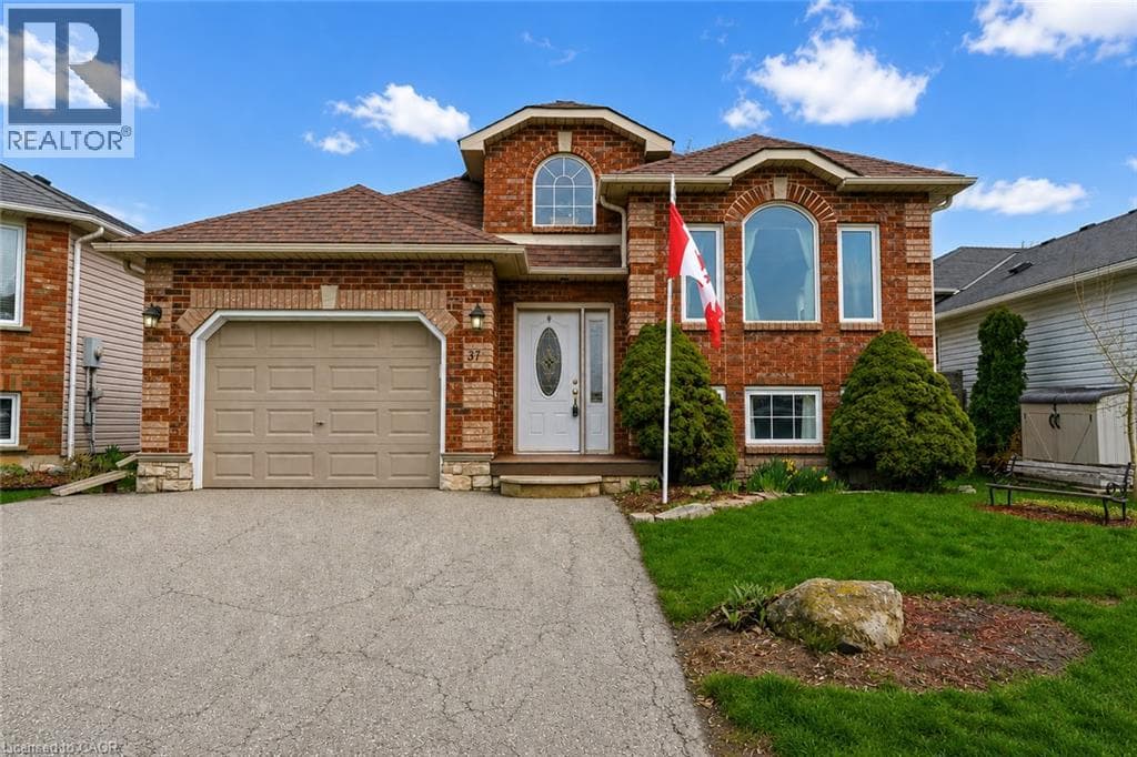 37 THISTLEMOOR Drive