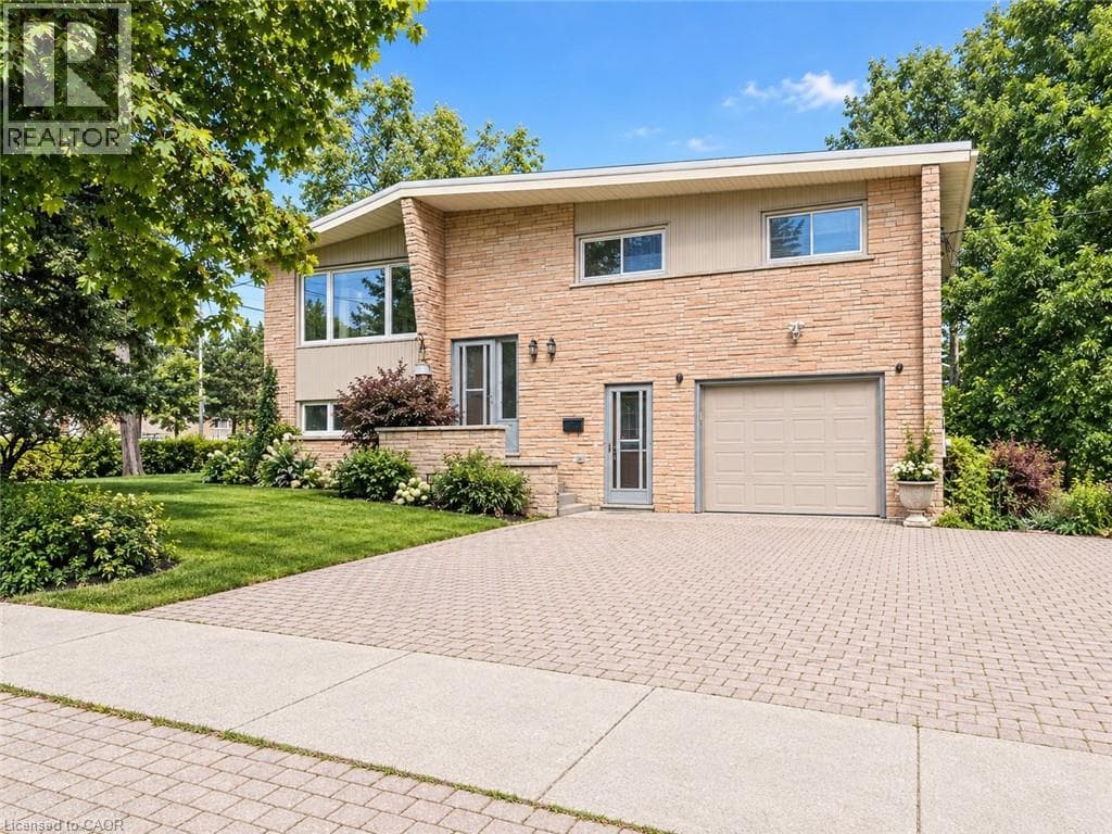 580 FOREST HILL Drive Unit Upper