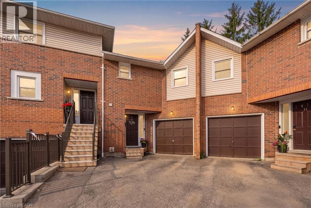 465 BEECHWOOD Place Unit 12