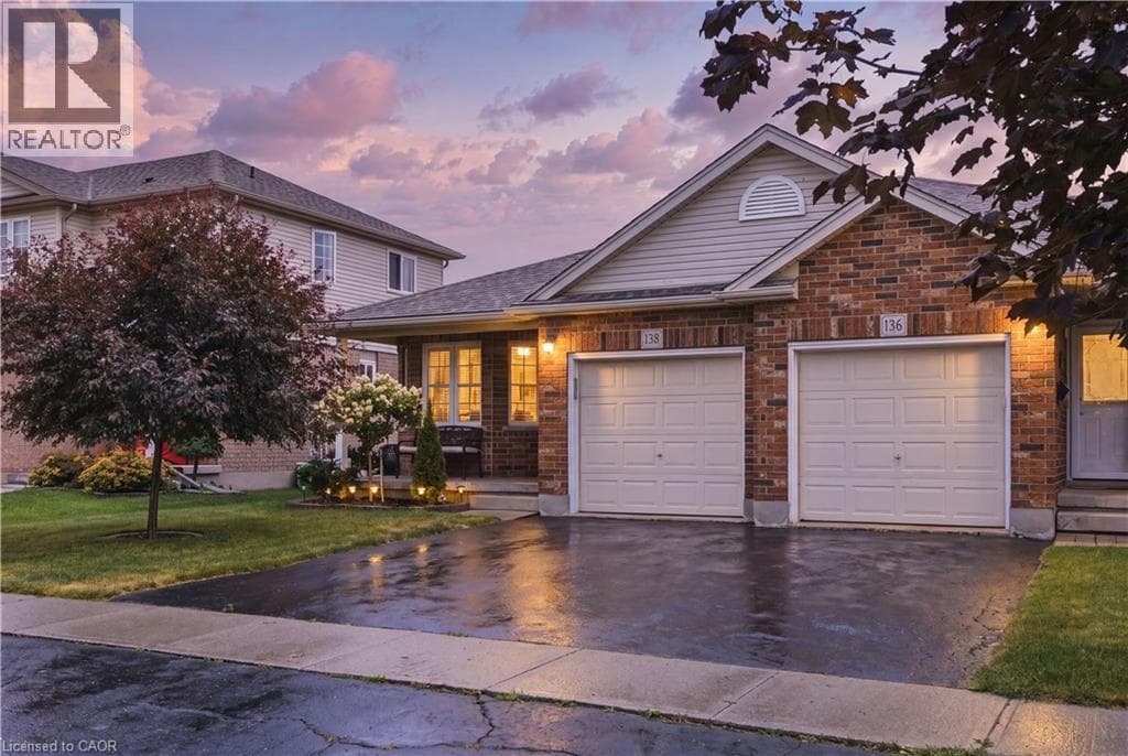 138 STIEFELMEYER Crescent