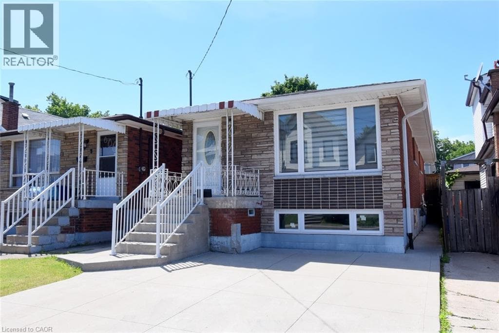 185 ROSSLYN Avenue North
