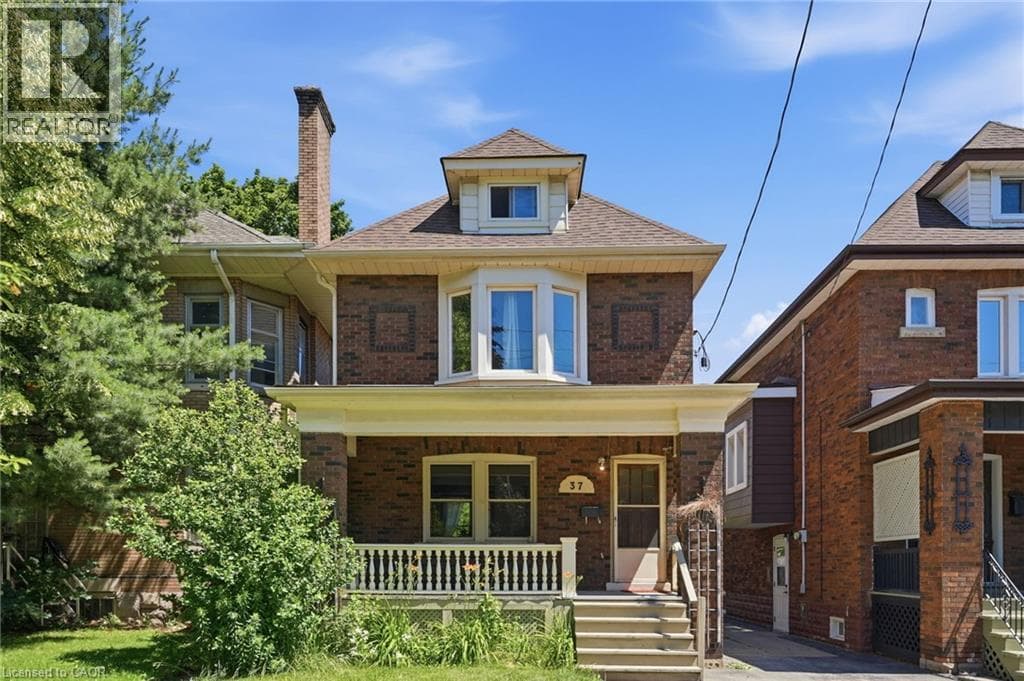 37 MAPLEWOOD Avenue
