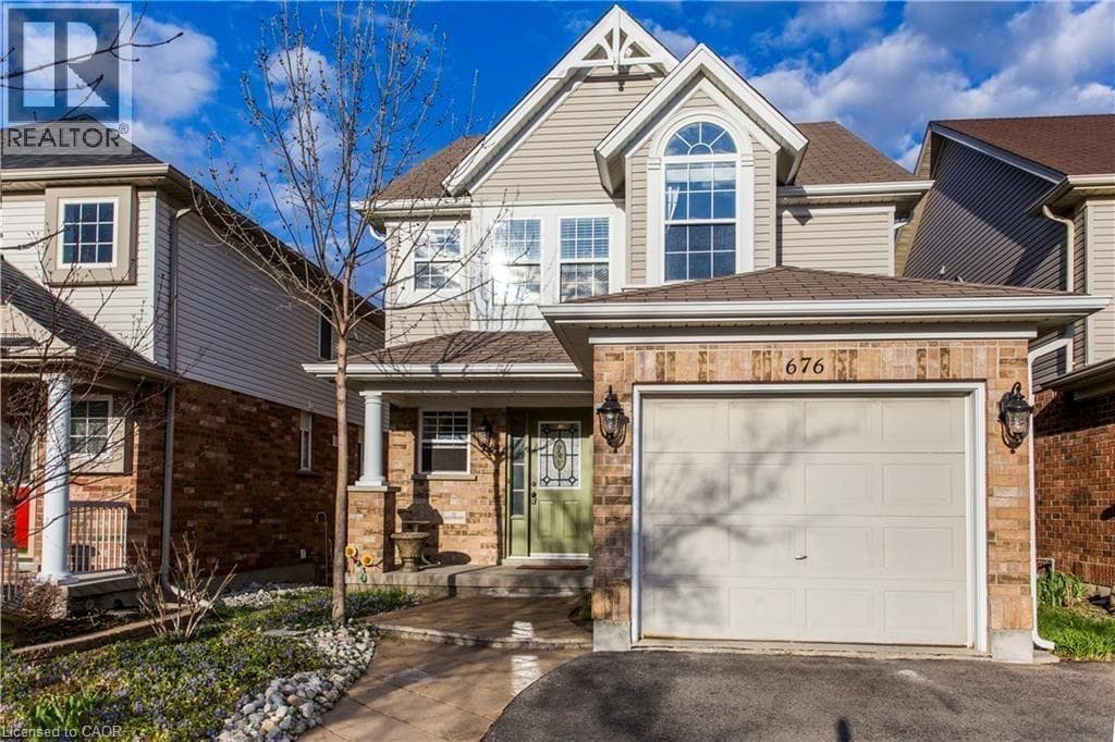 676 BONAVISTA Drive