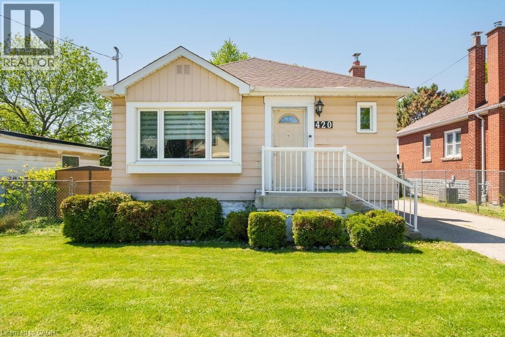 420 UPPER GAGE Avenue