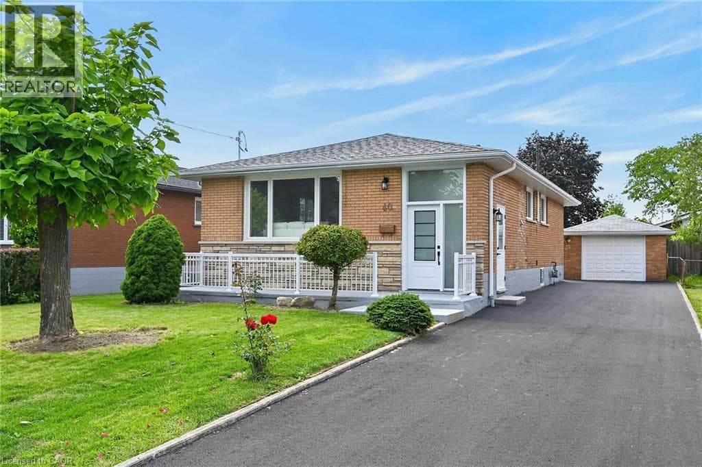 40 PURDY Crescent