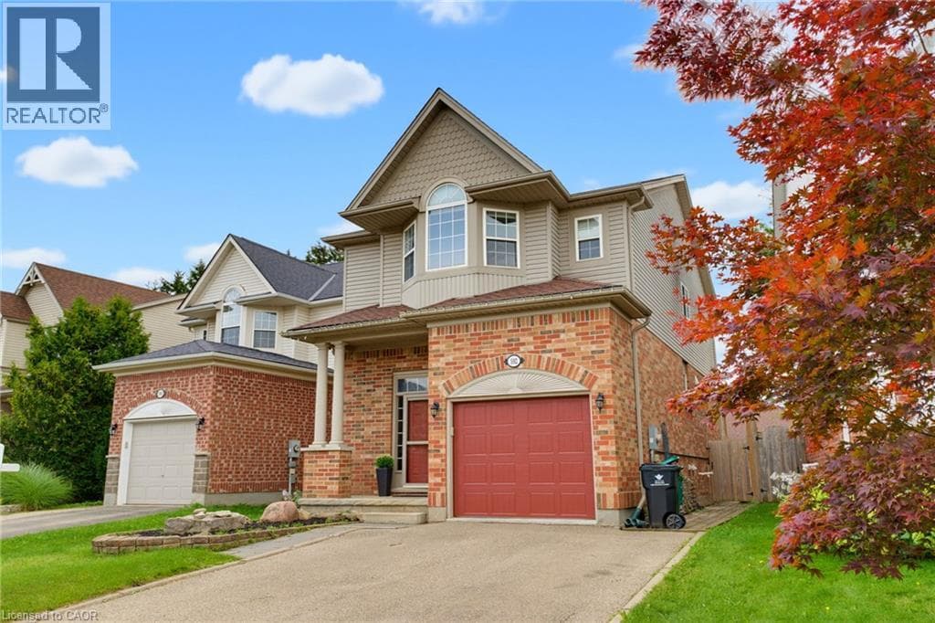592 LITTLE DOVER Crescent