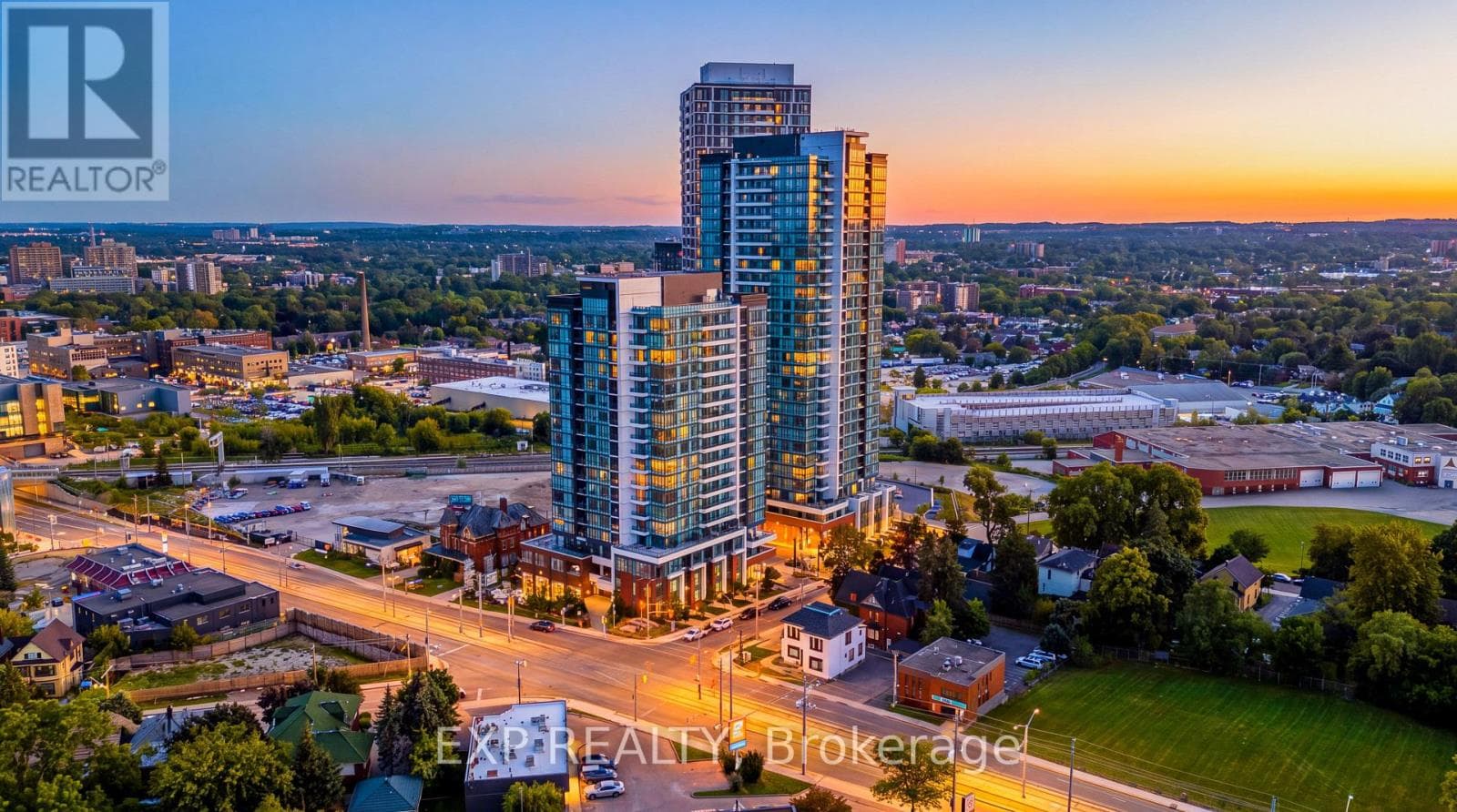 5 Wellington Street South Unit 1011