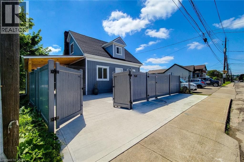 78 HILLYARD Street