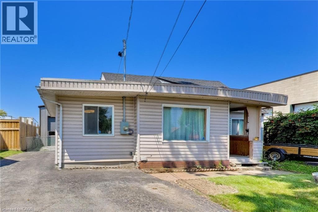 327 DEWITT Road