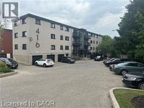 416 LANCASTER Street West Unit 9