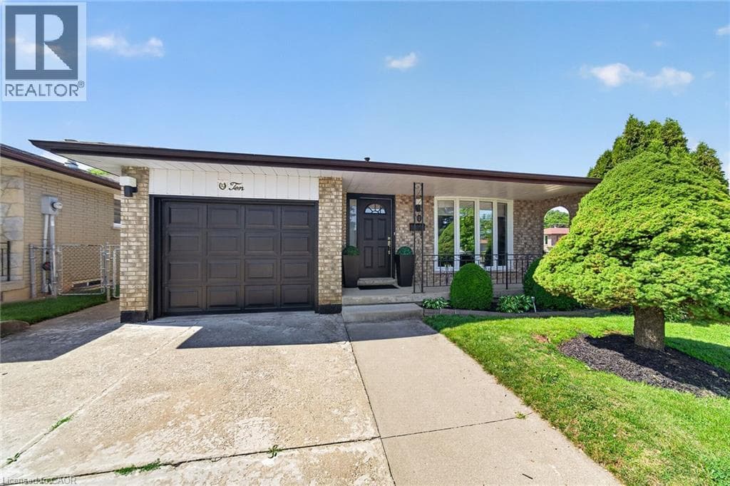 10 GLEN CANNON Drive