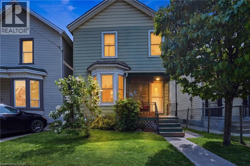 22 CHEEVER Street