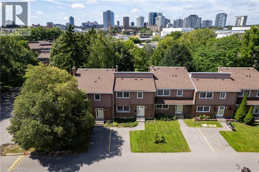 121 UNIVERSITY Avenue East Unit 80