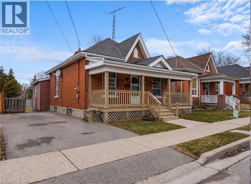 49 MINTERN Avenue