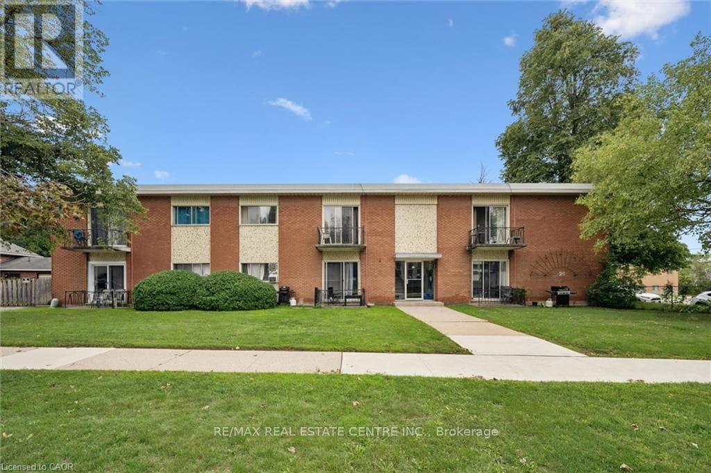 25 Walton Avenue