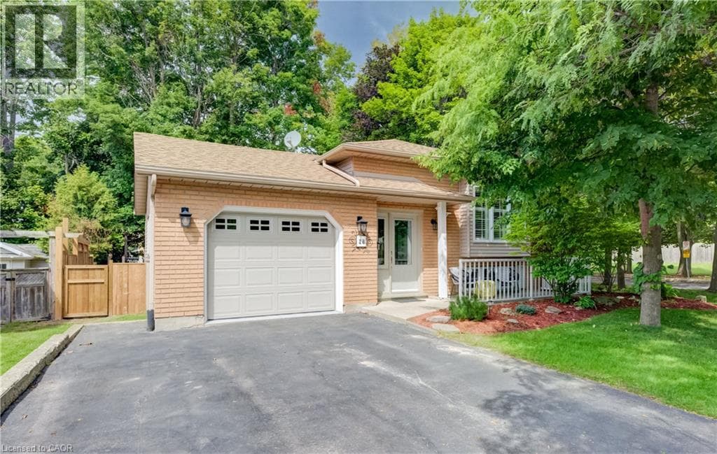 28 FORREST Avenue West