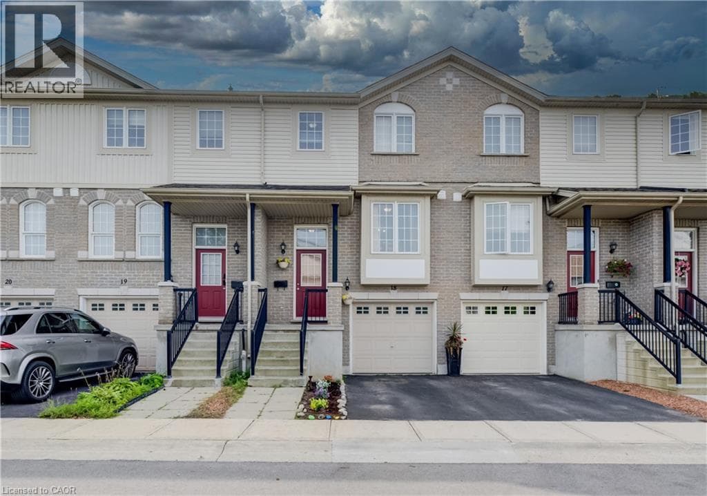 105 PINNACLE Drive Unit 18