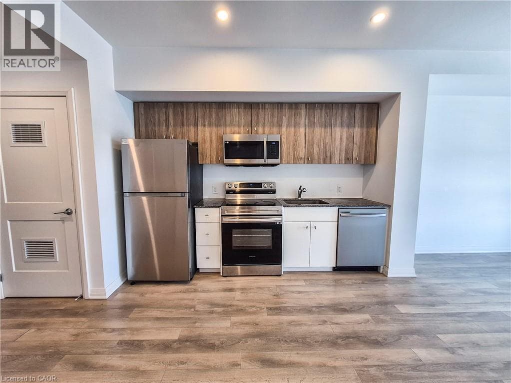 101 GOLDEN EAGLE Road Unit 511