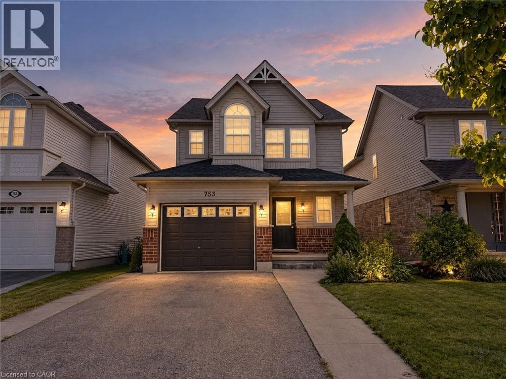 753 GRAND BANKS Drive