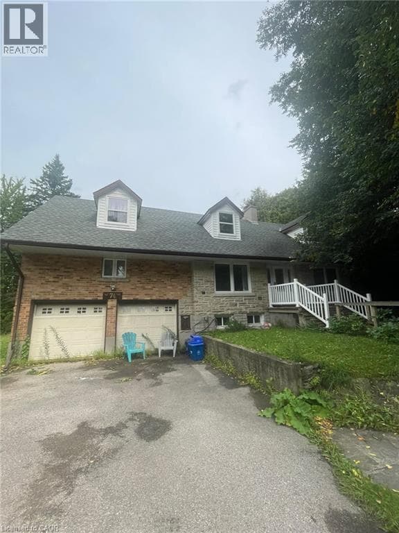 74 MCDOUGALL Road Unit Upper