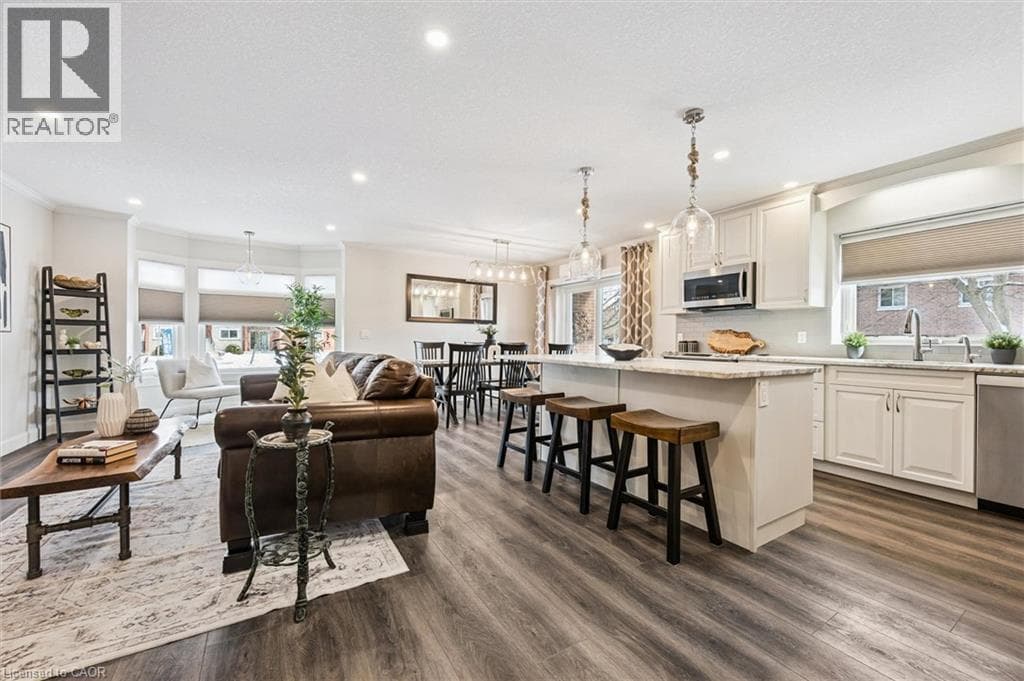 67 BRECKENRIDGE Drive Unit 102