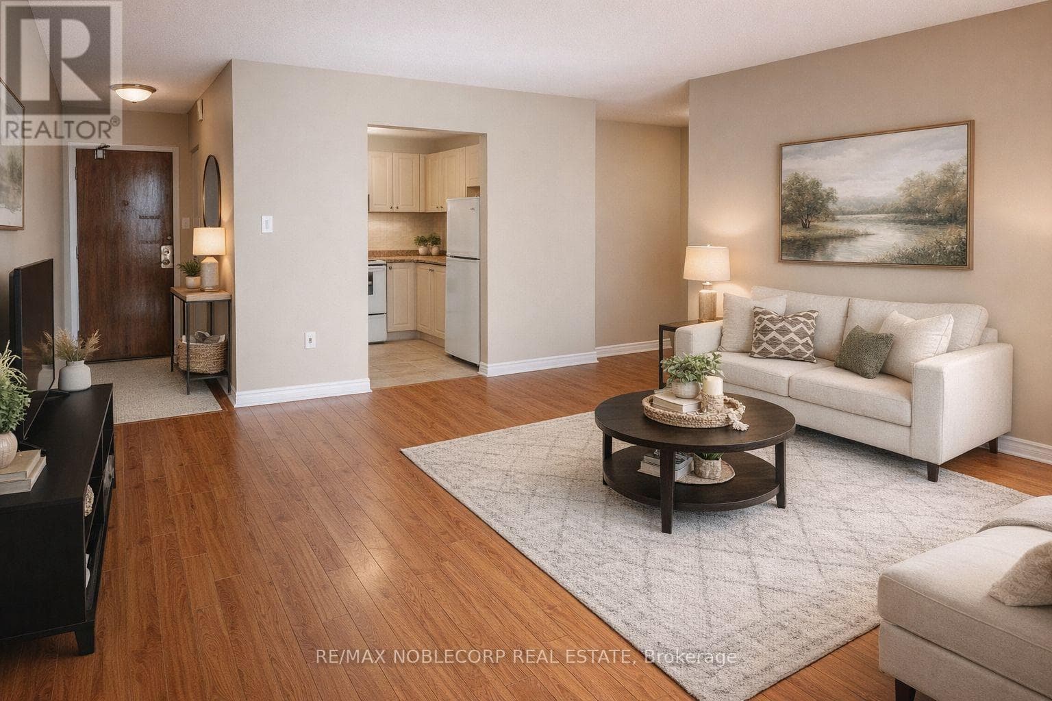 64 Benton Street Unit 901