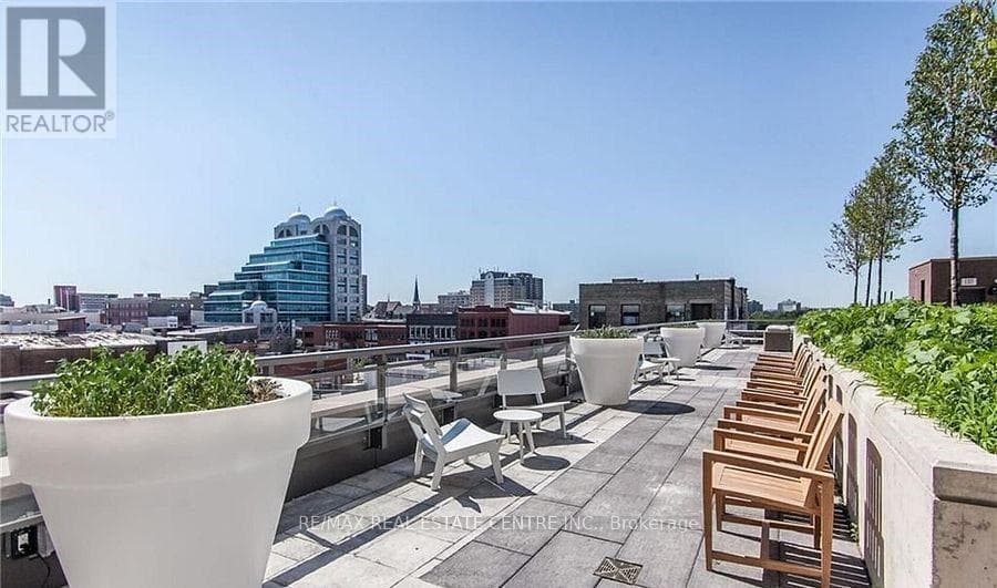 85 Duke Street West Unit 403