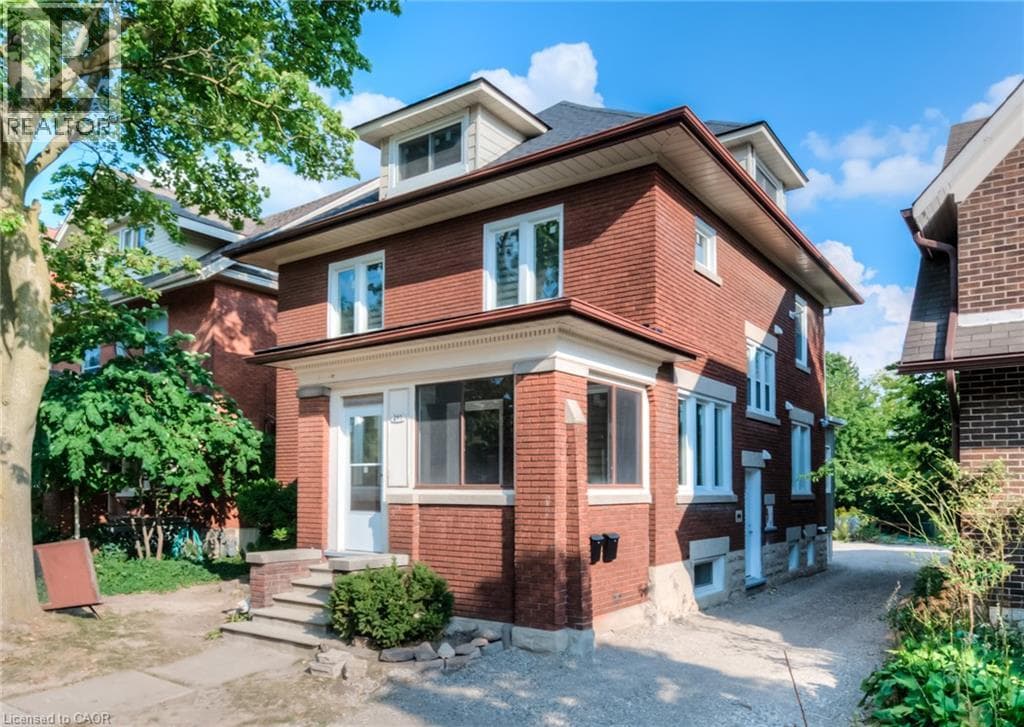 297 FREDERICK Street Unit Lower