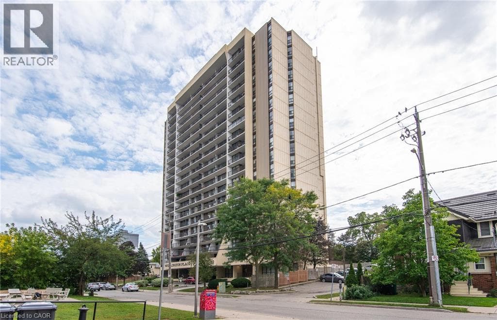 81 CHURCH Street Unit 202