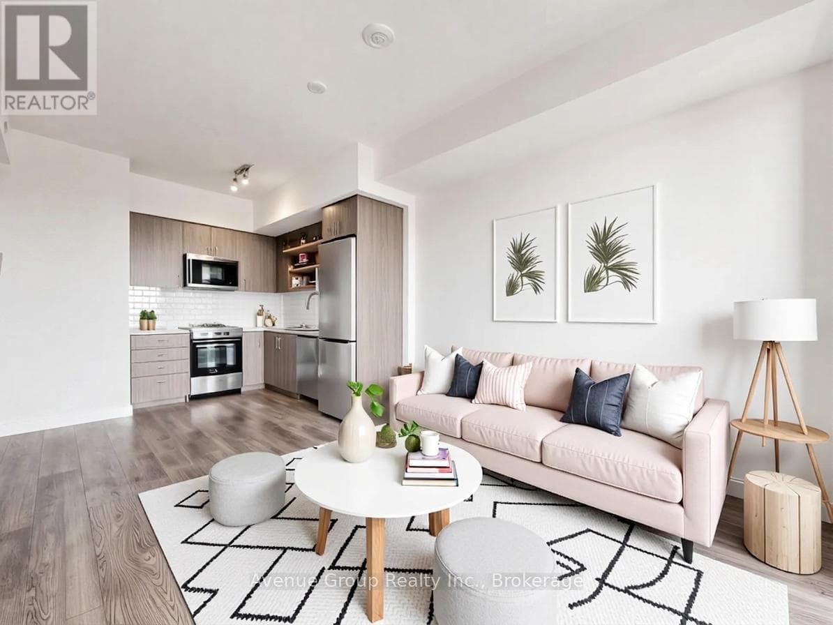 15 Wellington Street South Unit 1210