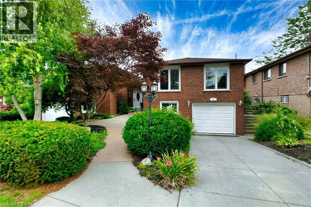 17 TAYMALL Street